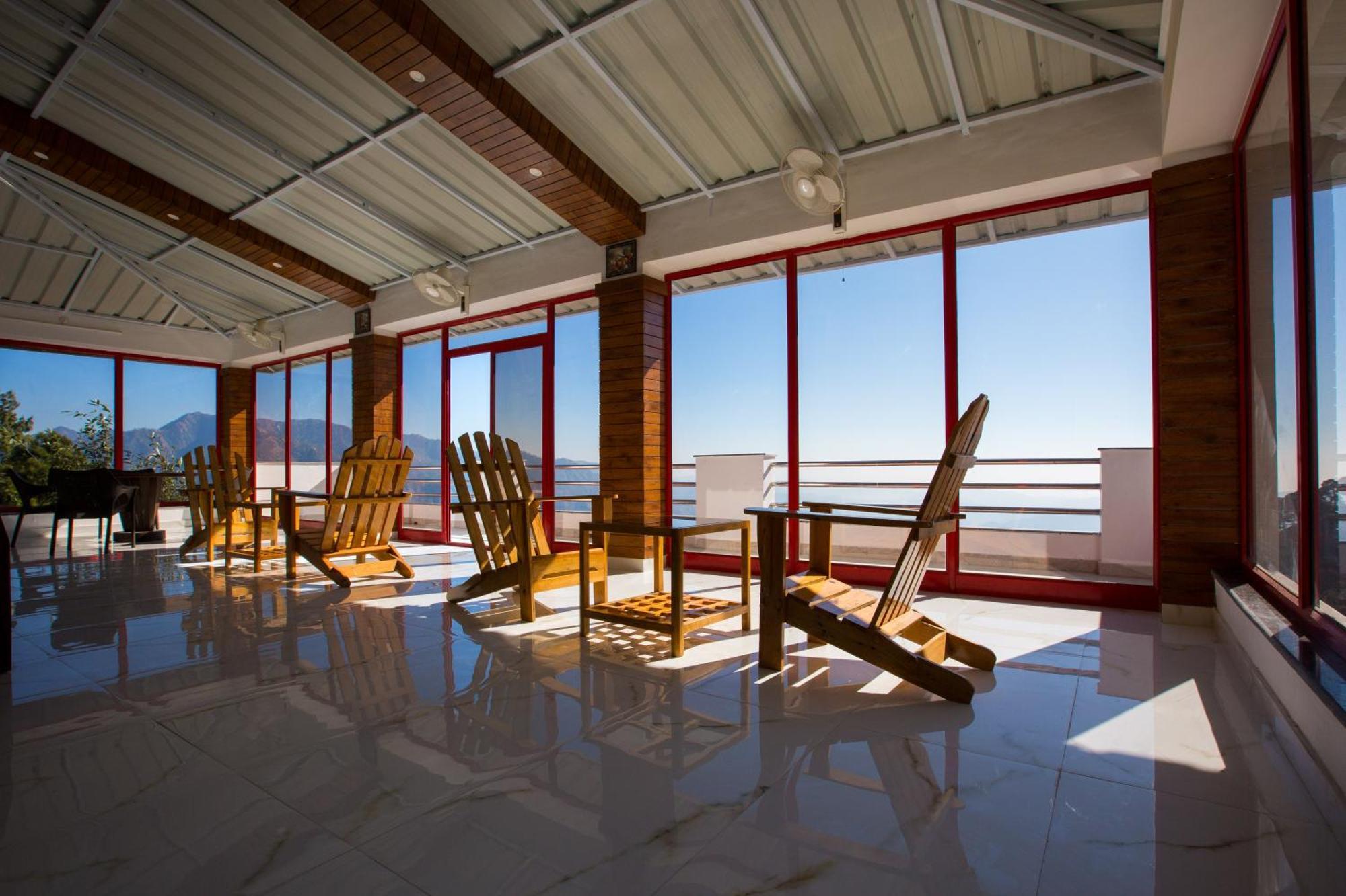 Blue Pine Resort Lansdowne Dış mekan fotoğraf