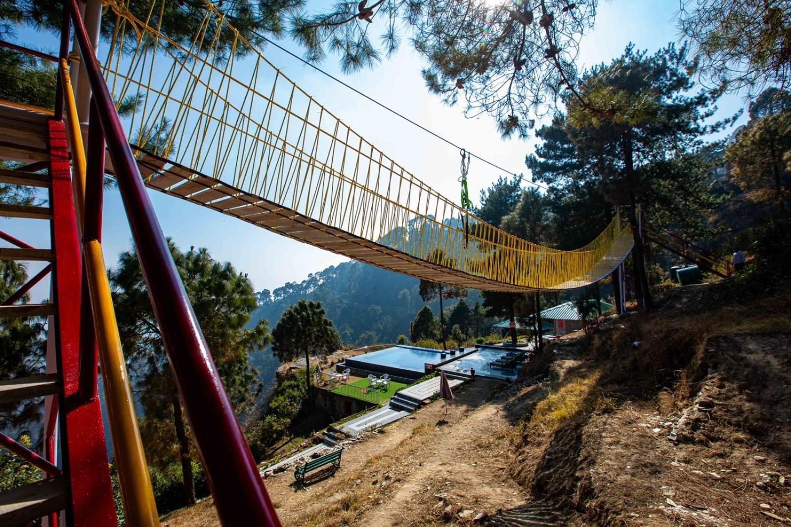 Blue Pine Resort Lansdowne Dış mekan fotoğraf