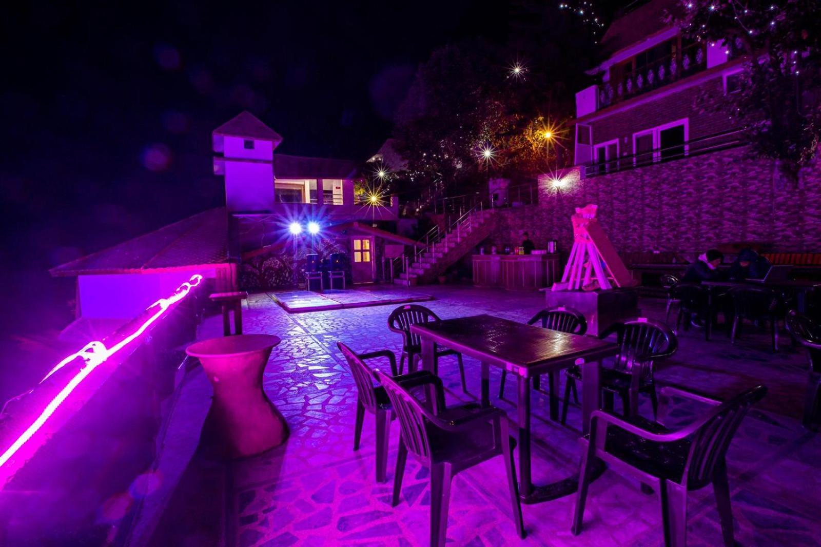 Blue Pine Resort Lansdowne Dış mekan fotoğraf