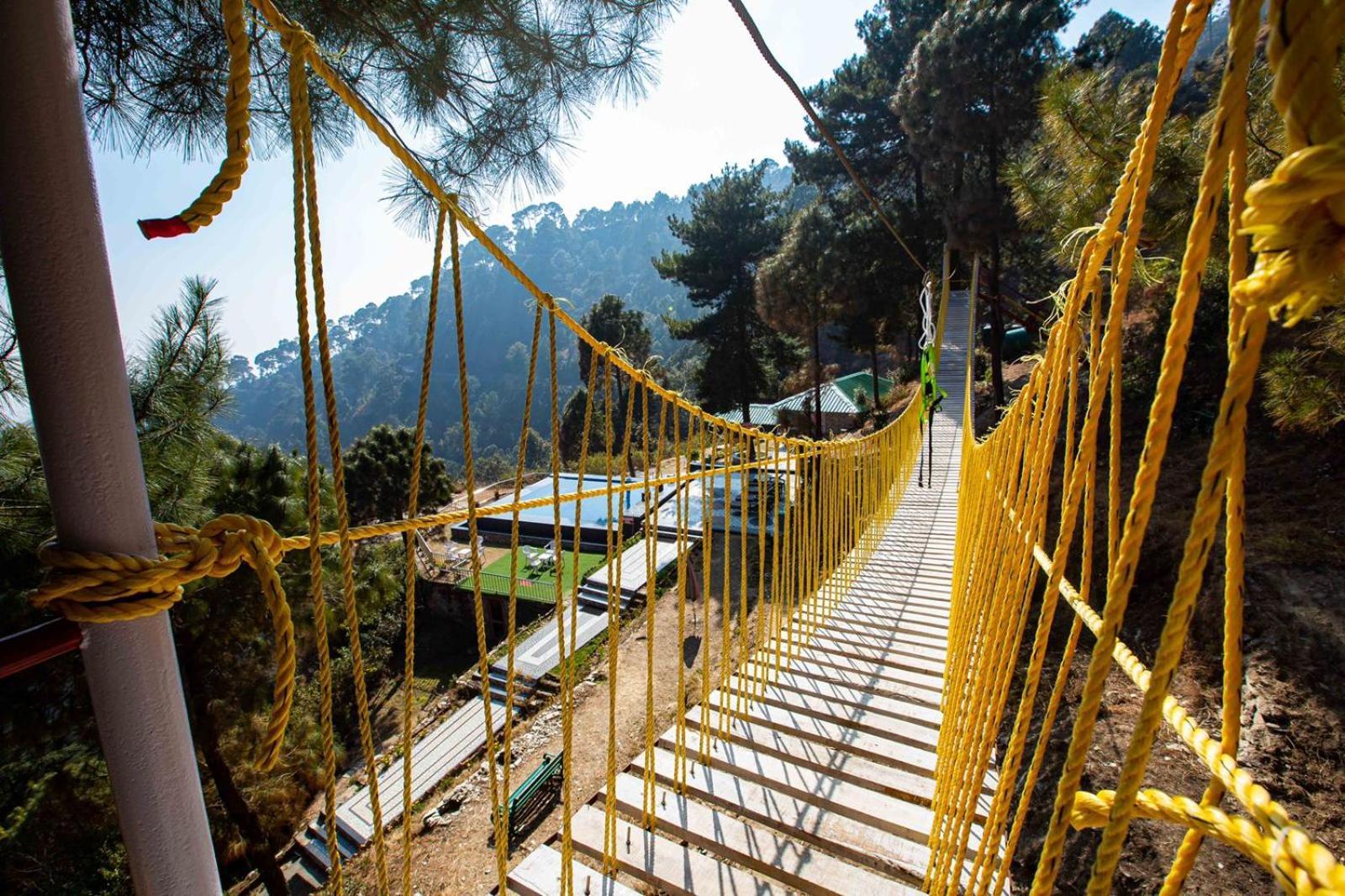 Blue Pine Resort Lansdowne Dış mekan fotoğraf