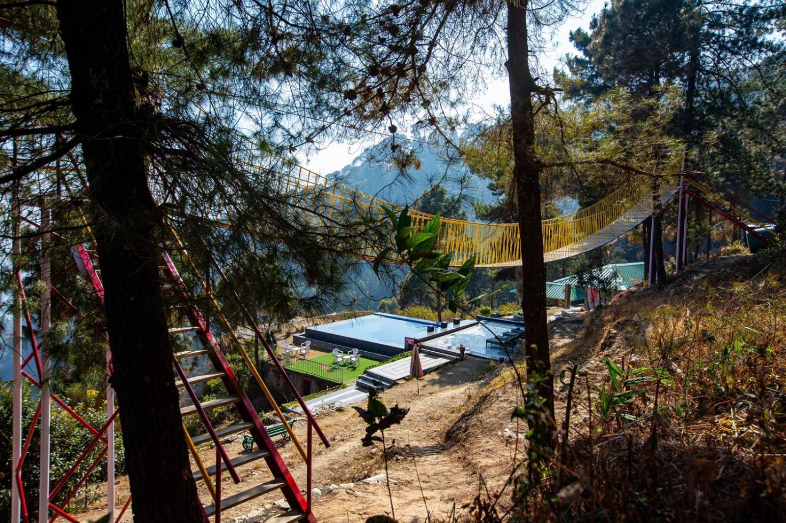 Blue Pine Resort Lansdowne Dış mekan fotoğraf